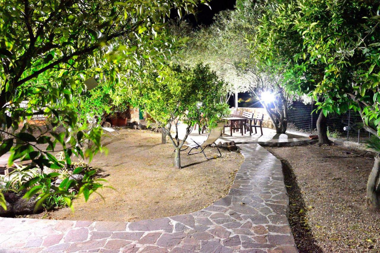 Villa Arancio Cala Liberotto Exterior photo