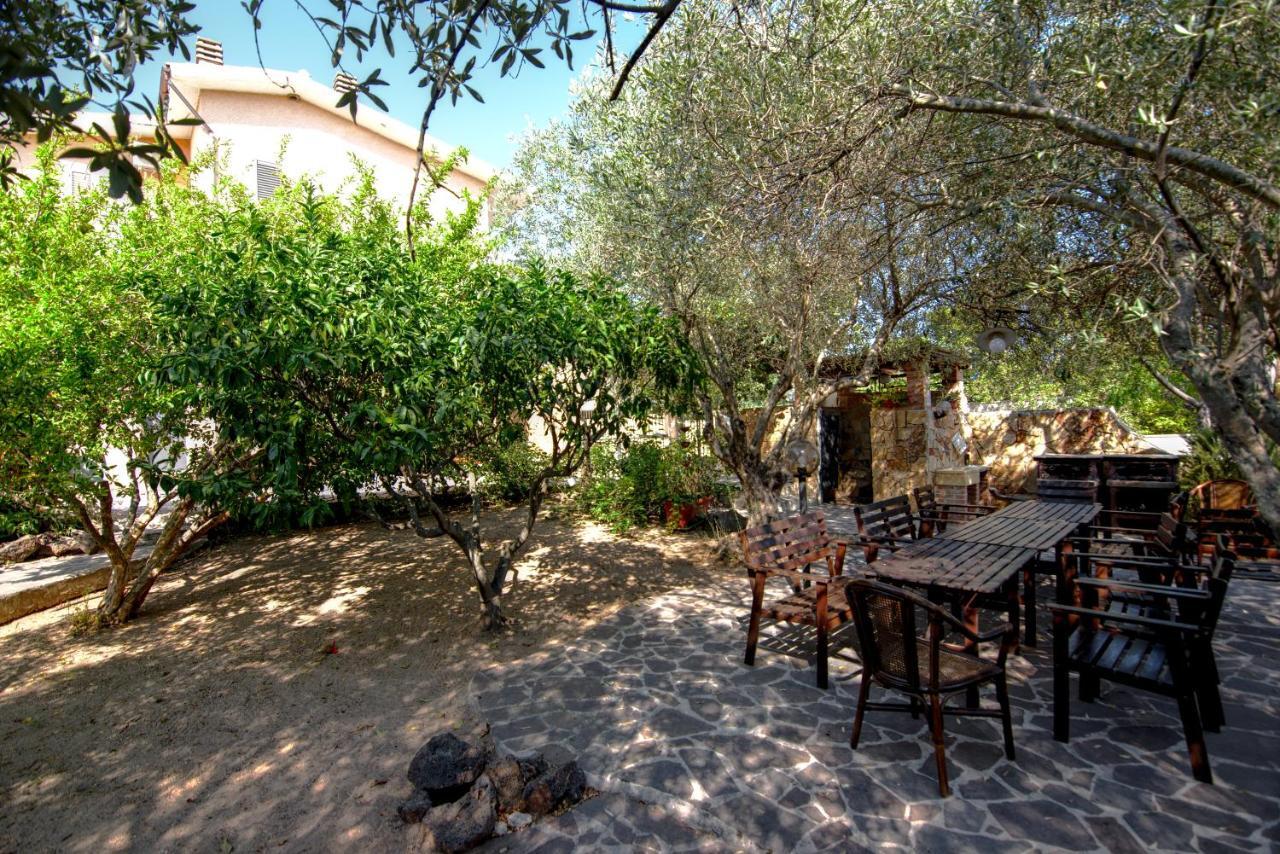 Villa Arancio Cala Liberotto Exterior photo